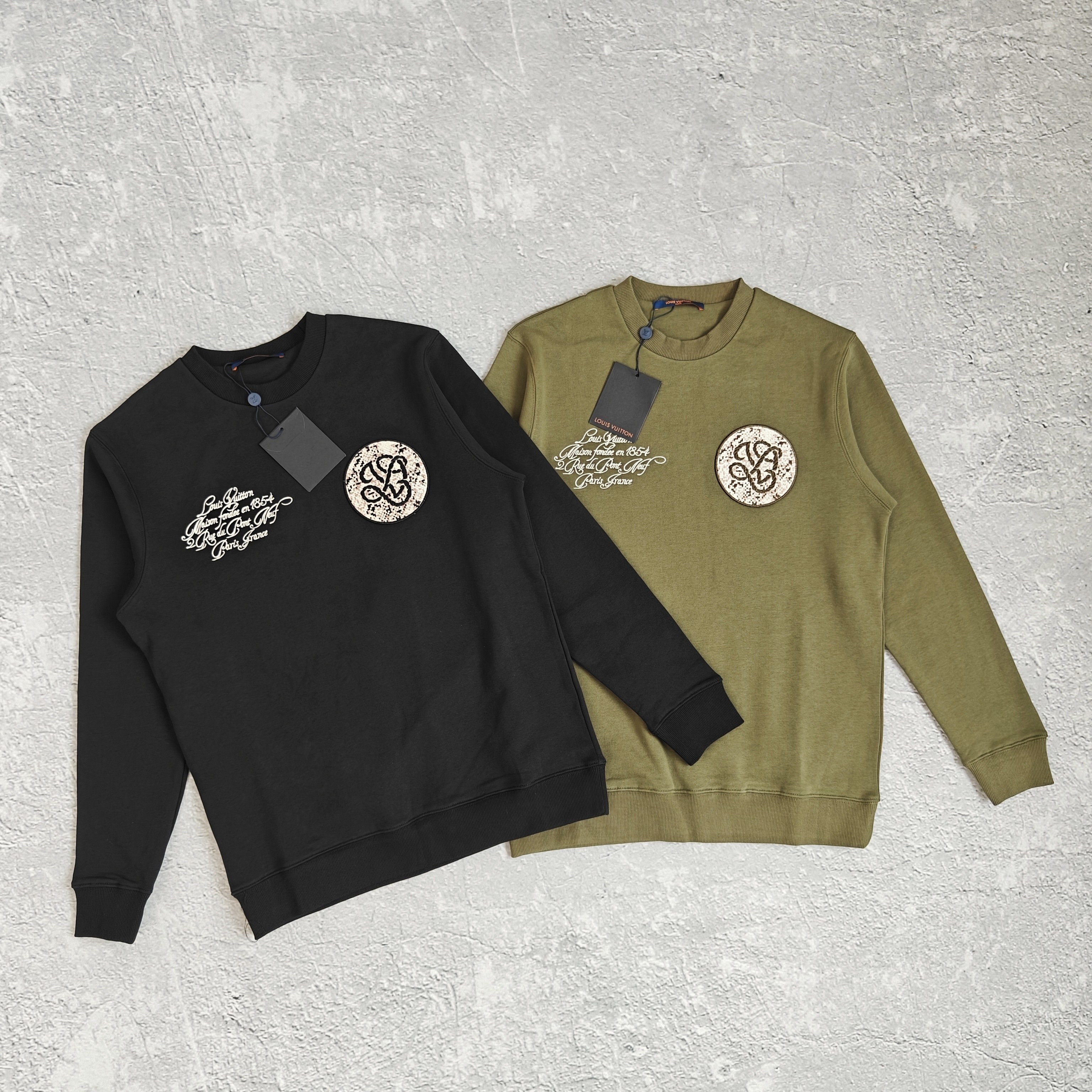 Heavyweight Hoodie Product photo