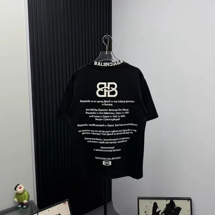 Balenciaga light luxury embroidered short-sleeved T-shirt for men and women, half-sleeved tops image 3