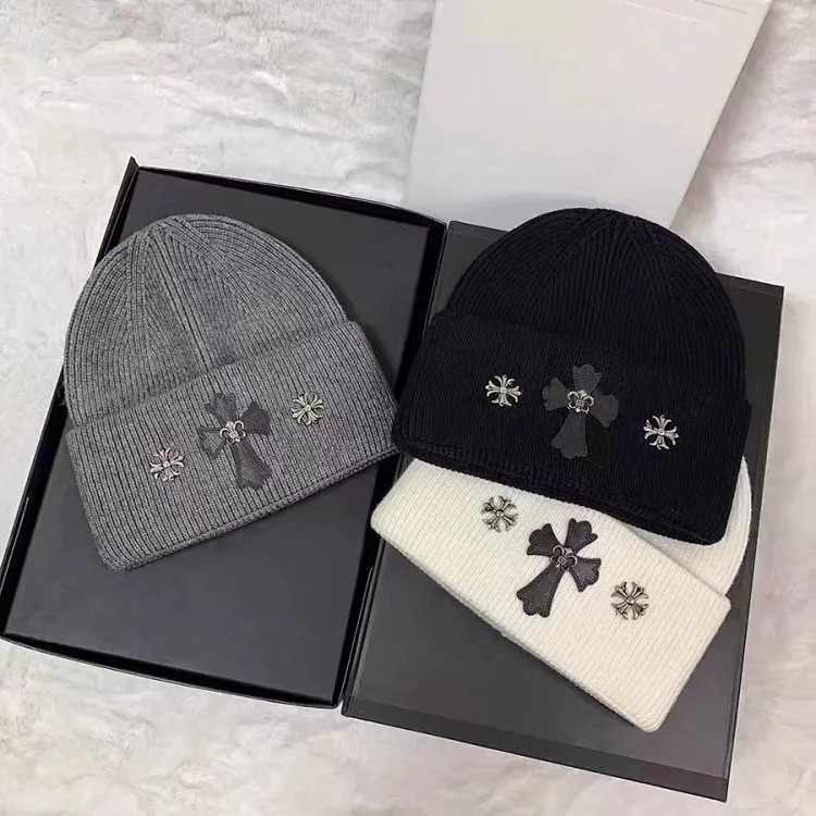 The maker's new Croix heart hat, cold hat, knitted woolen hat, woolen hat, same style for men and women, couple style