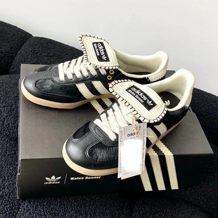 Adidas German training shoes casual shoes sneakers WALES BONNER x adidas originals Samba Pony Tonal round toe comfortable low-top sneakers same style for men and women black