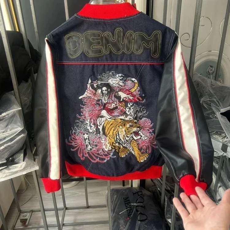 EVISU Fukugami (Batado Musume·Tora) Heavy Embroidery Denim Jacket