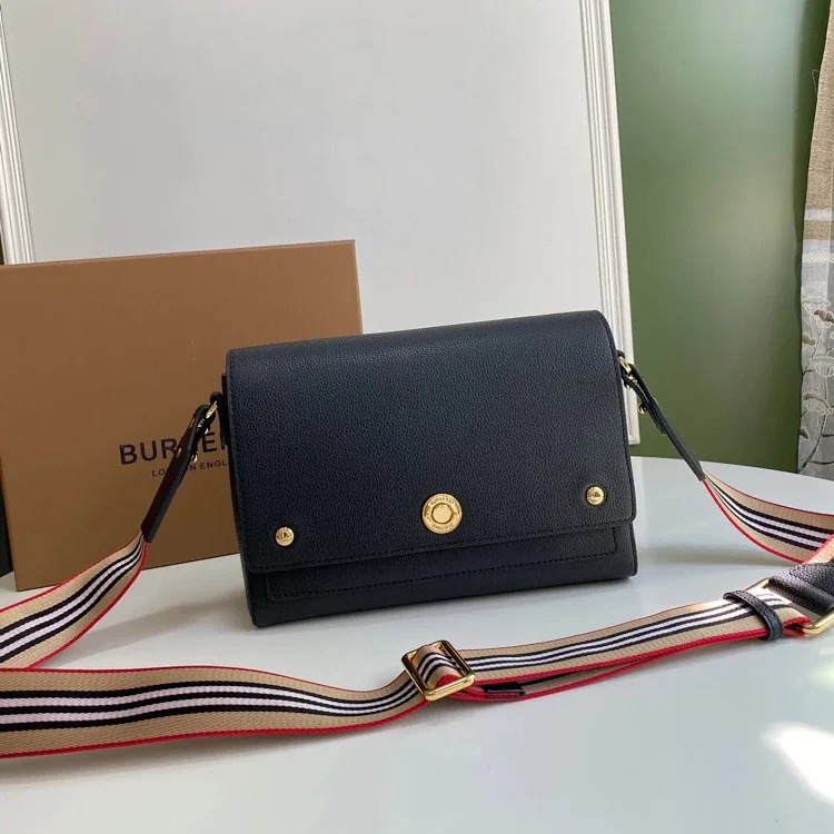 Burberry Crossbody Bag Shoulder Bag for Women Vintage Plaid and Leather Note Crossbody Bag image 5