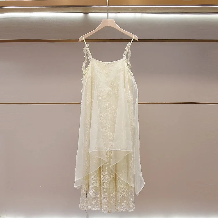 Summer new romantic French elegant lace splicing backless suspender dress image 3