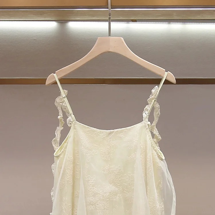 Summer new romantic French elegant lace splicing backless suspender dress image 6