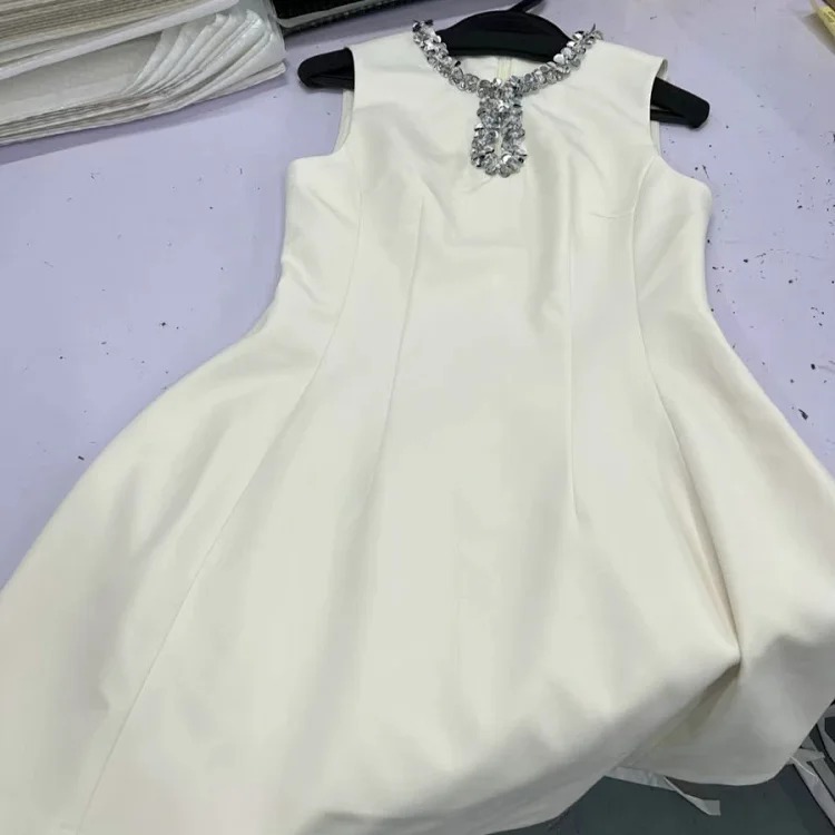 Solid Color Sleeveless Dress Women's Summer New Fashionable Lady Heavy Industry Neck Design Waist Slimming A-Line Skirt image 2