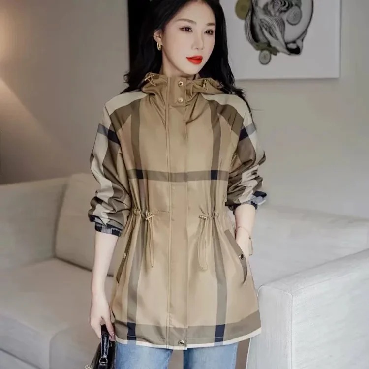 Burberry Burberry light luxury 2026 spring new women's high-end British windbreaker hooded jacket