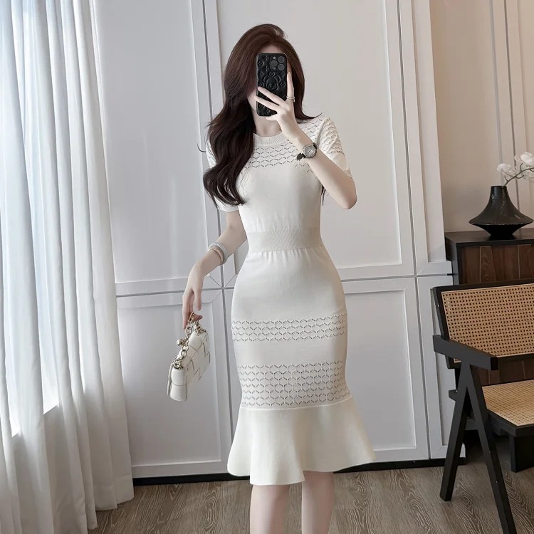 Summer style round neck short-sleeved hollow ice silk knitted dress for women with small fragrant waist and mid-length fishtail skirt image 3