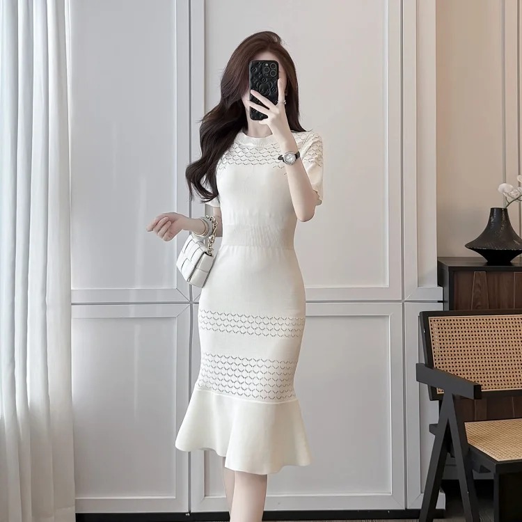 Summer style round neck short-sleeved hollow ice silk knitted dress for women with small fragrant waist and mid-length fishtail skirt image 4