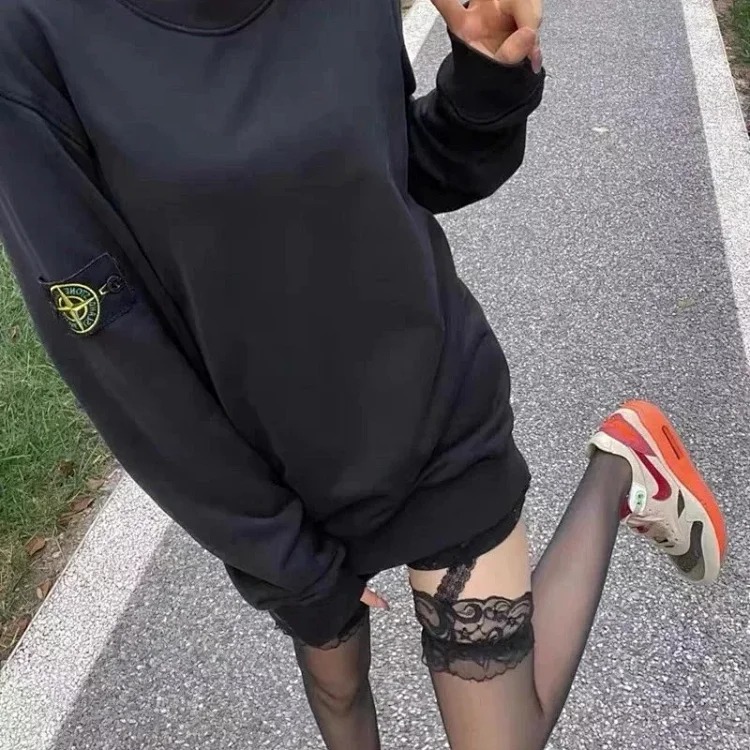 Round neck pullover long sleeve sweatshirt, same style for men and women image 11