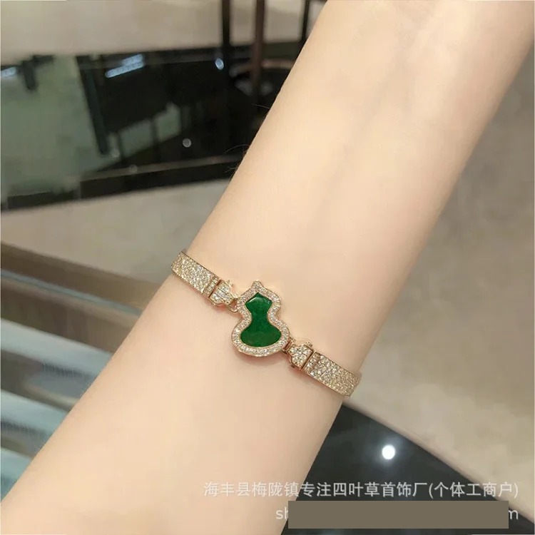 V gold high version gourd agate full diamond bracelet high-end mother-of-pearl light luxury temperament women versatile fashion gifts for girlfriends image 4