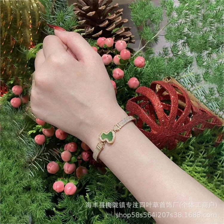 V gold high version gourd agate full diamond bracelet high-end mother-of-pearl light luxury temperament women versatile fashion gifts for girlfriends image 6