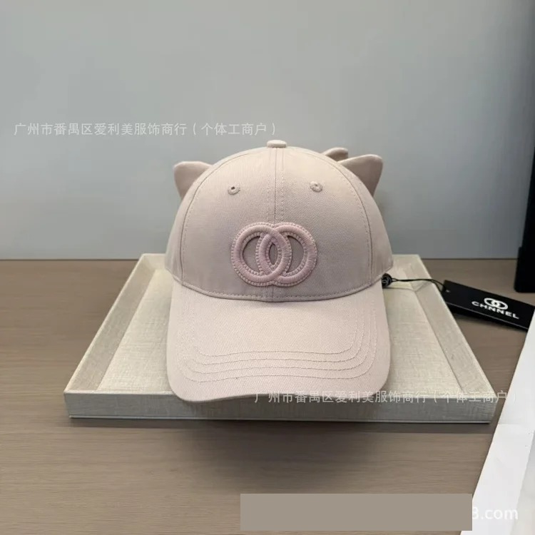 Ready stock baseball cap, double C embroidered soft top cap, women's sweet and cool style face-showing small sunshade anti-sun and tide hat image 3
