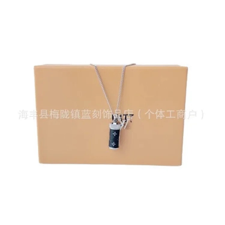 Xinruan Cross-border Pizza Color Diamond Pendant Necklace Adjustable Stainless Steel Clavicle Chain Bag Ring Necklace image 3