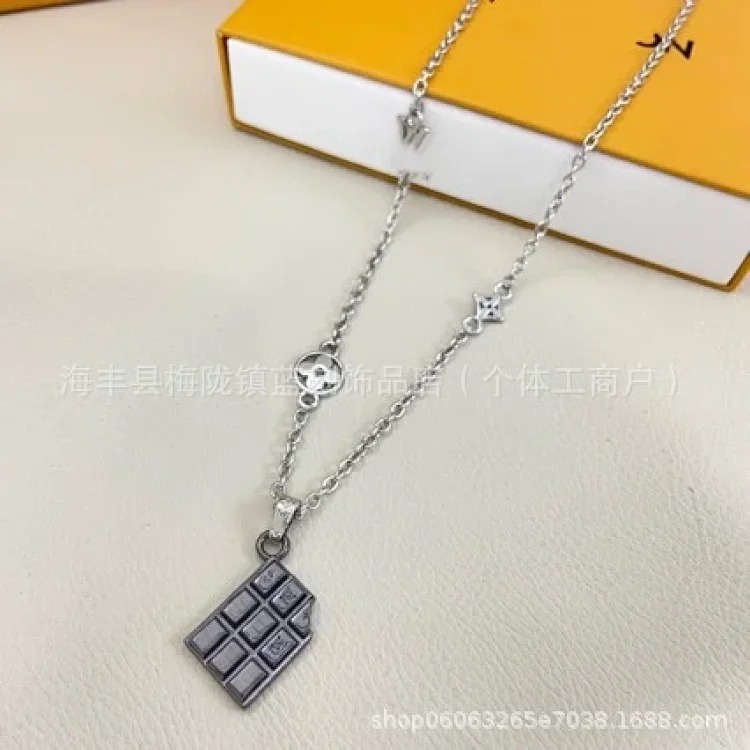 Xinruan Cross-border Pizza Color Diamond Pendant Necklace Adjustable Stainless Steel Clavicle Chain Bag Ring Necklace image 5