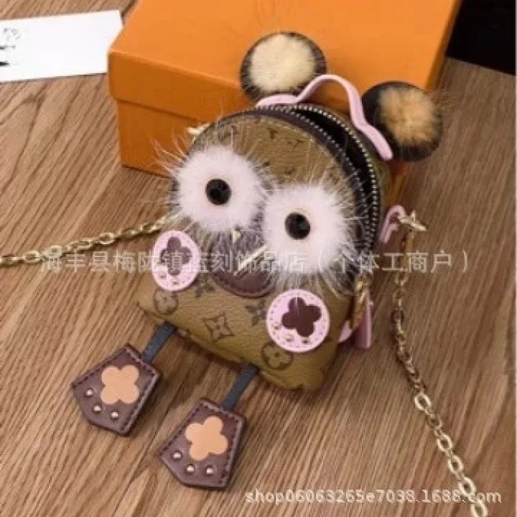 New Dai Bear Headphone Bag Keychain Owl Mini Bag Pendant Accessories Plush Pendant image 5
