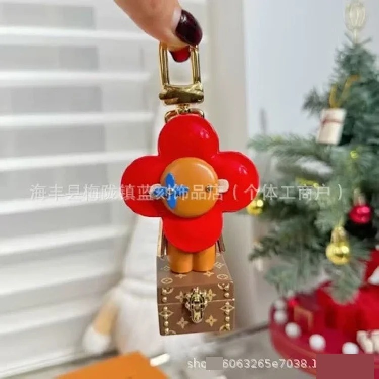 Lambskin Vivian (pendant) car keychain creative cute couple bag pendant