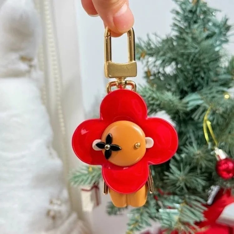 Lambskin Vivian (pendant) car keychain creative cute couple bag pendant image 4
