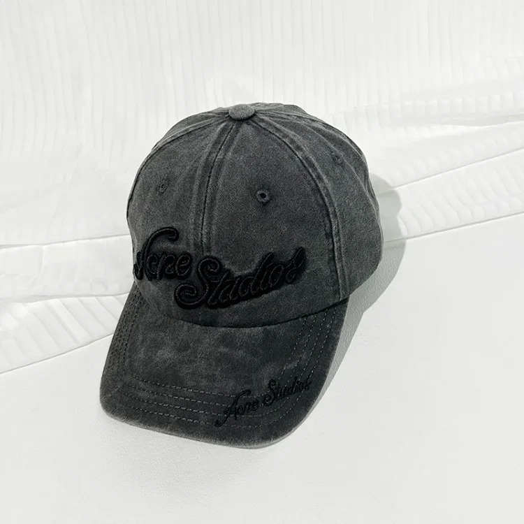 Heavy-duty embroidered letter distressed washed baseball cap image 5