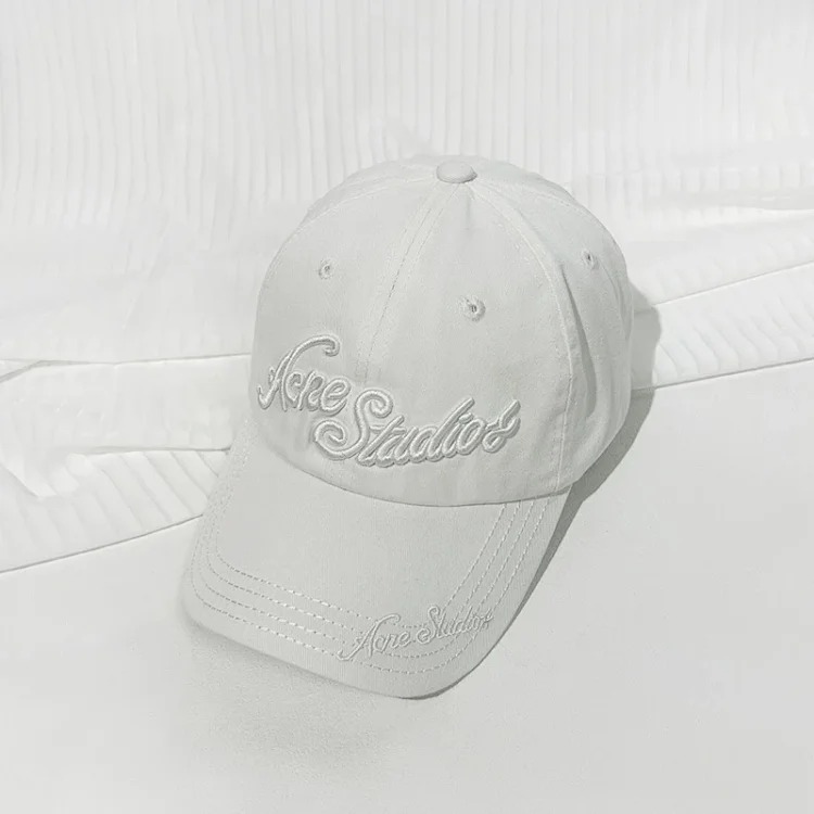 Heavy-duty embroidered letter distressed washed baseball cap image 7