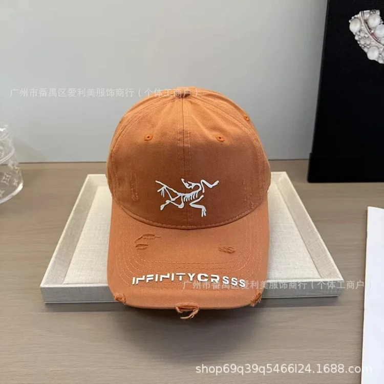 Embroidered Korean Letters Baseball Cap Couple Face Revealing Small Peaked Hat Men and Women Same Style Soft Top Sun Hat Hat Wholesale image 5