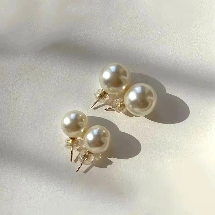 BV style simple Swarovski pearl earrings French light luxury ins style retro earrings star style small fragrant style earrings image 5