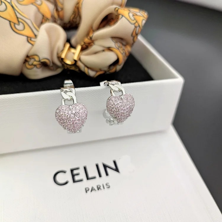 celi Arc de Triomphe full-set pink diamond peach heart female ring, French light luxury pastoral style earrings, small fragrant style color matching earrings image 3