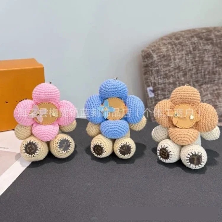 Internet celebrity's same style sun flower plush doll, cute woolen handmade pendant, bag small pendant keychain image 5