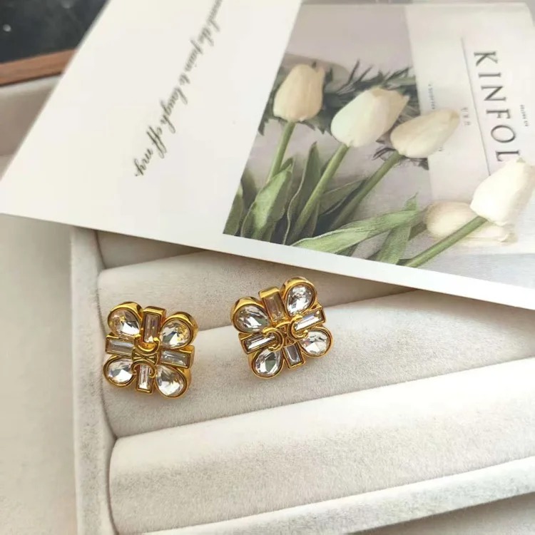 Arc de Triomphe medieval jewelry rhinestone four-leaf clover earrings niche design rhinestone necklace simple temperament earrings image 2