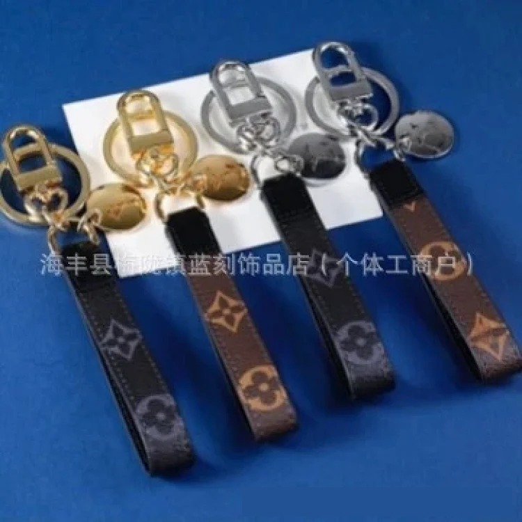 Wholesale car keychain leather plaid leather creative pendant leather rope accessories home multi-functional pendant image 2
